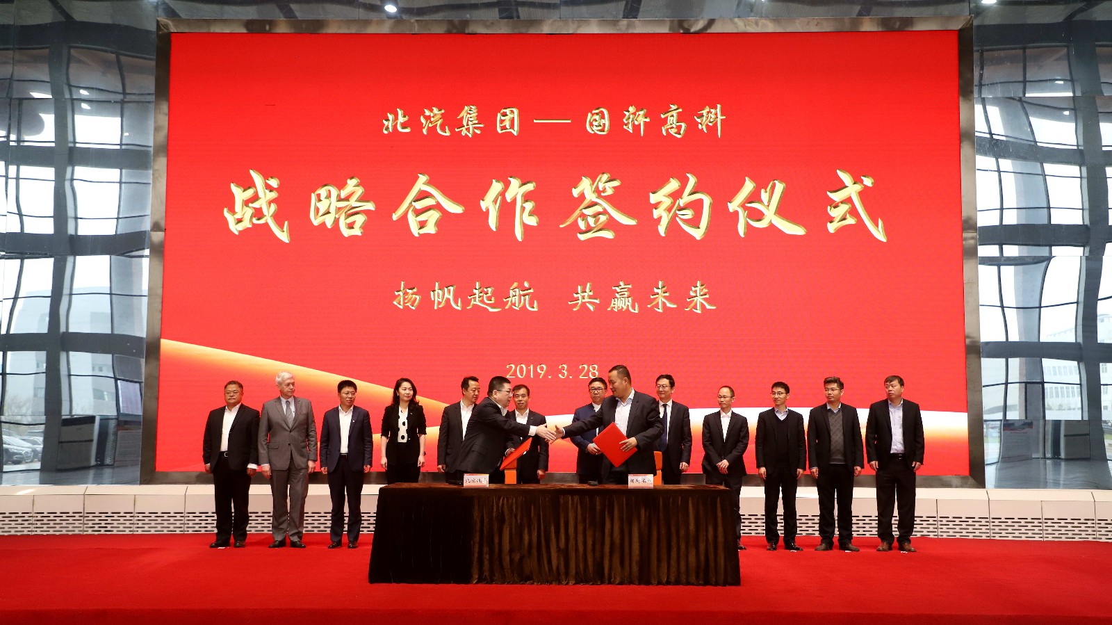 15541661802723749hiI.jpg 15541661802723749hiI.jpg