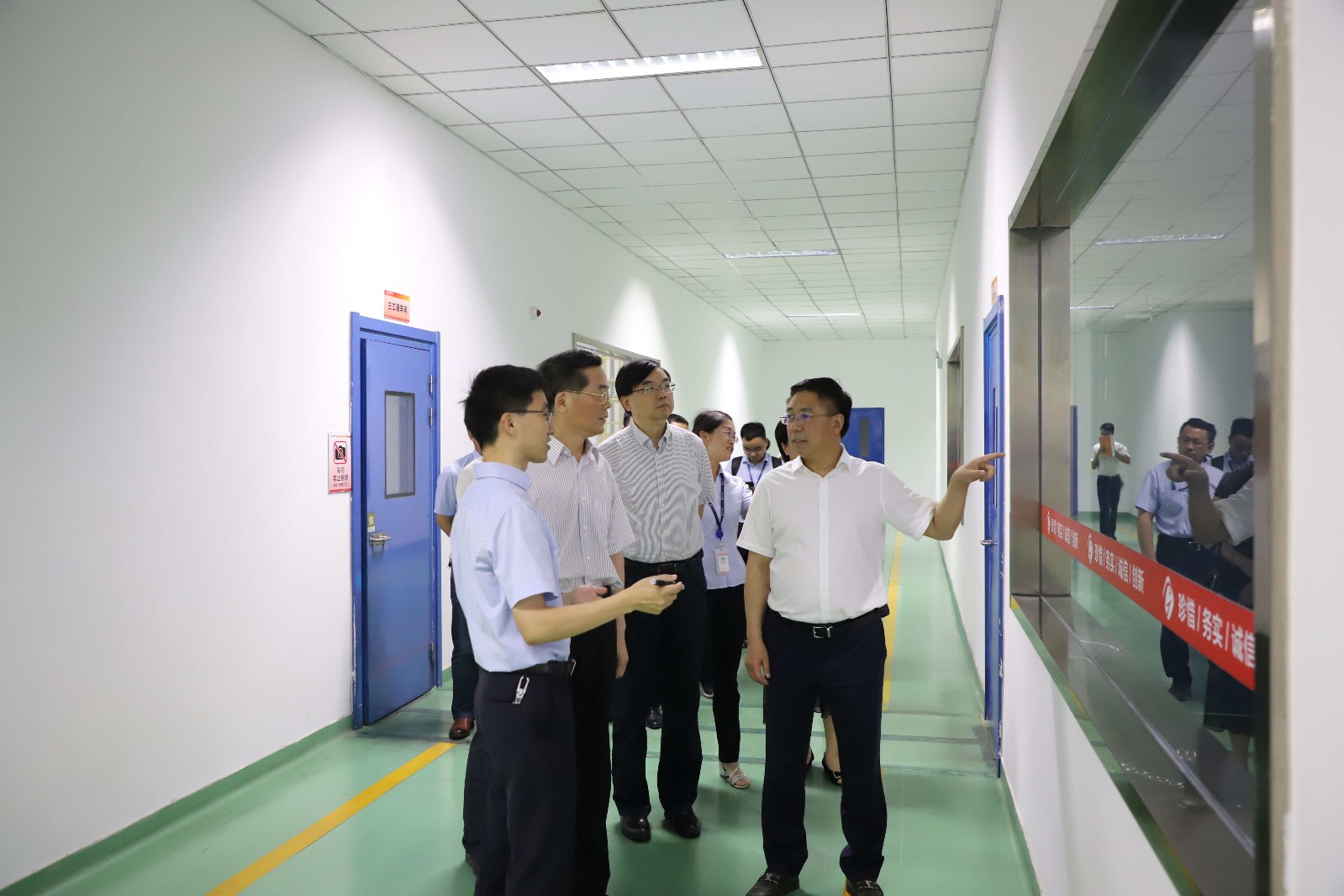 1560042103412929hTGA.jpg 1560042103412929hTGA.jpg