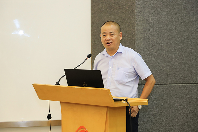 1599551367170493jnoo.jpg 校招生99.jpg