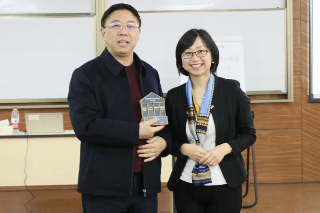 161404384476114050FT.jpg 161404384476114050FT.jpg