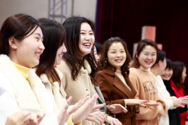 1616483951539770tiX0.jpg 三八節笑容.JPG