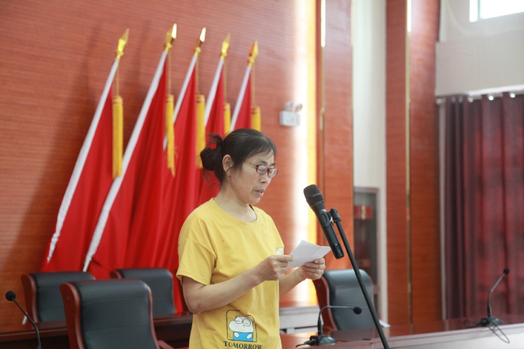 1629366021911441Fc7o.png Background (4).png