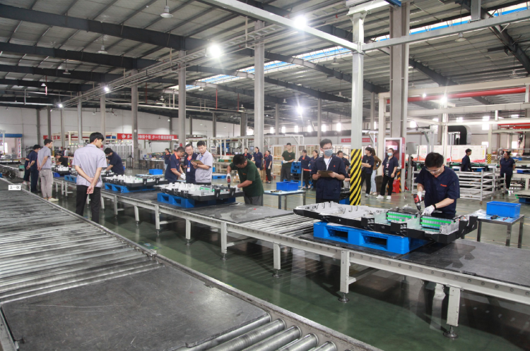 1633570215377373L2BF.png Background (1).png