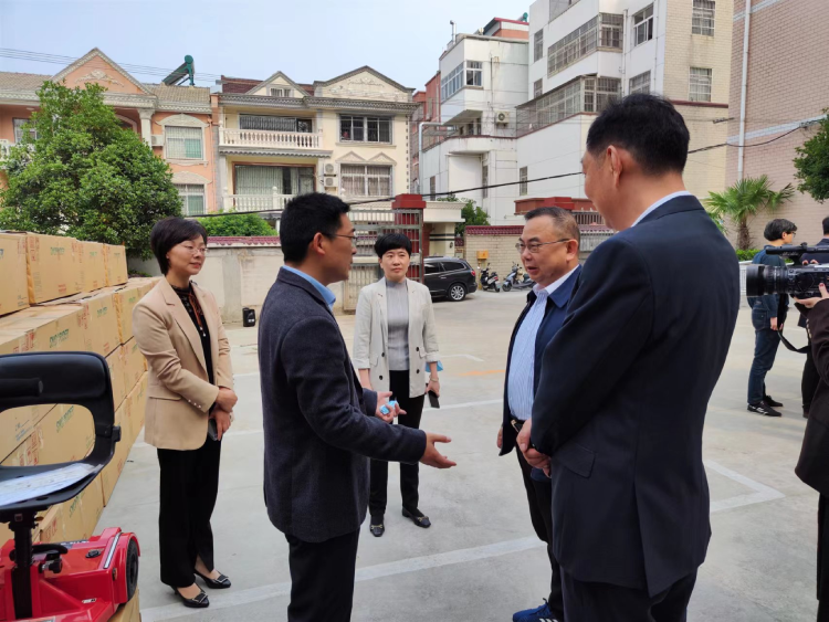 1652836695517209cM7W.png Background (3).png