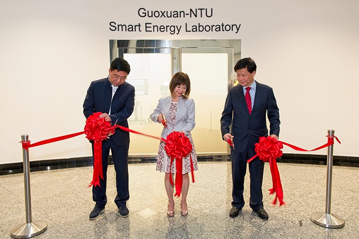 1652842152173457xvnf.jpg 1652842152173457xvnf.jpg