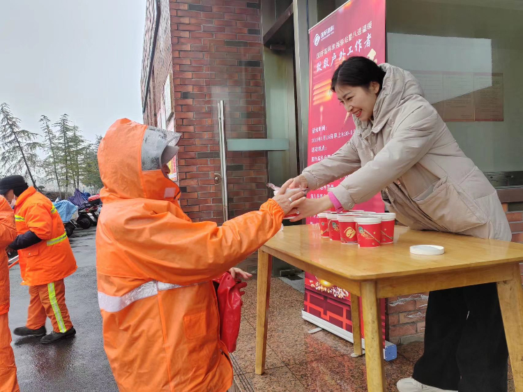 1705646882660721B66G.jpeg 臘八2.jpeg